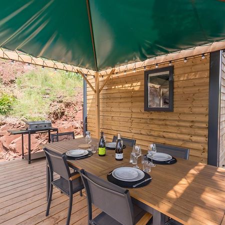 Camping Le Mas De Riri Celles  Exterior photo
