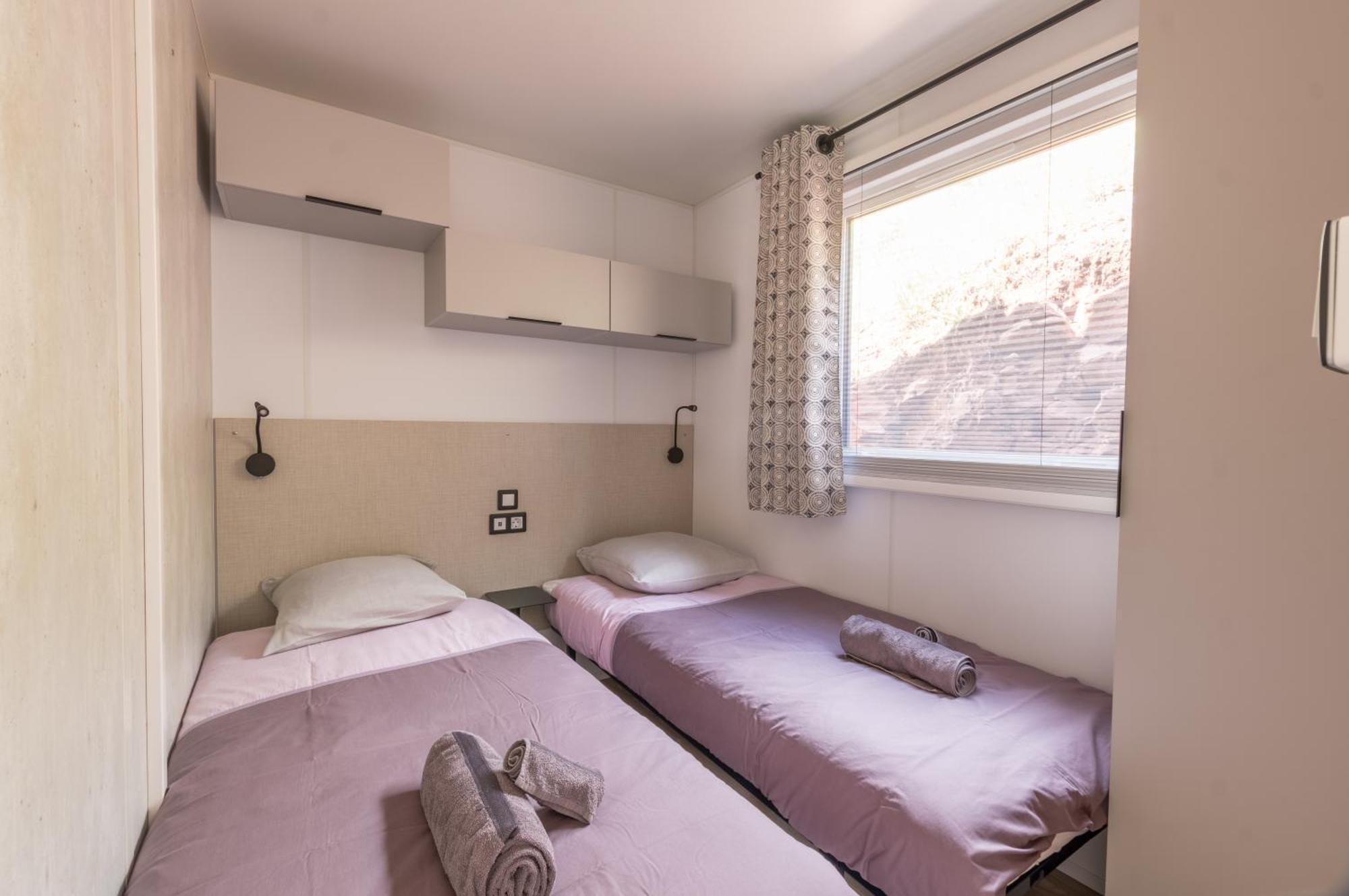 Camping Le Mas De Riri Celles  Exterior photo