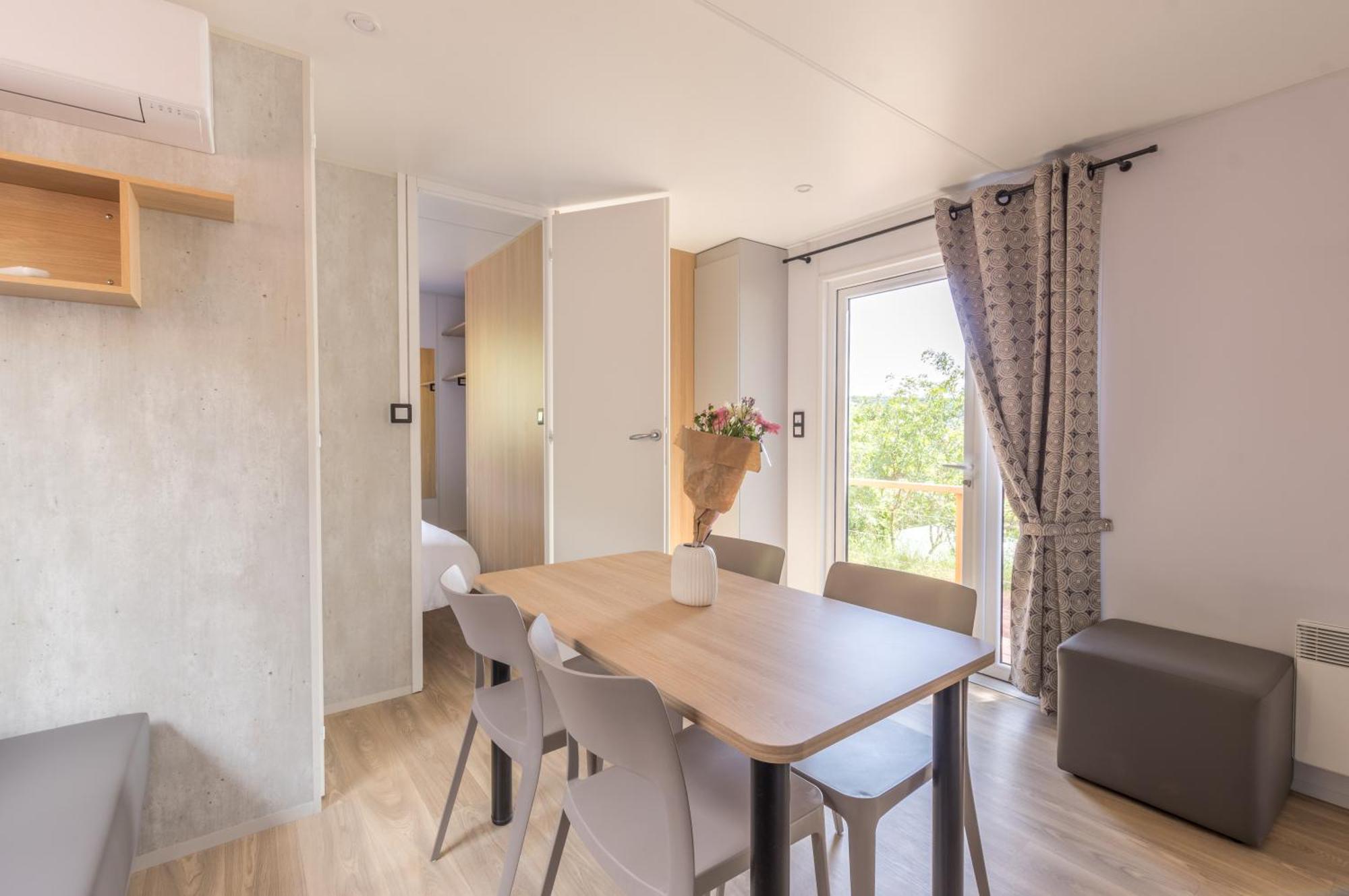 Camping Le Mas De Riri Celles  Exterior photo